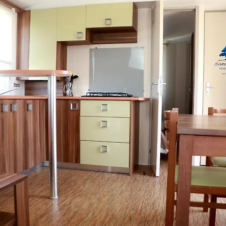 Mobilhome «aux Portes Du Soleil» Кемпинг