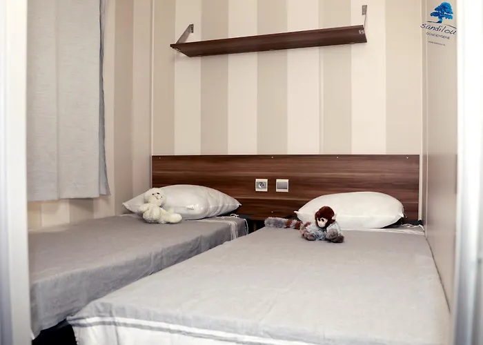 Mobilhome «aux Portes Du Soleil» Campingplatz